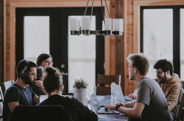 Serviços especializados: a importância de contar com assessoria multidisciplinar